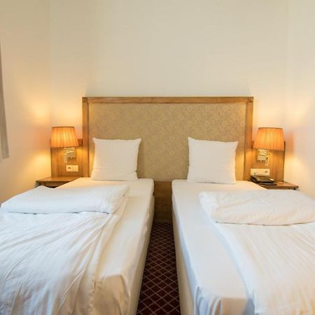 Hotel The Lord Гент Екстер'єр фото