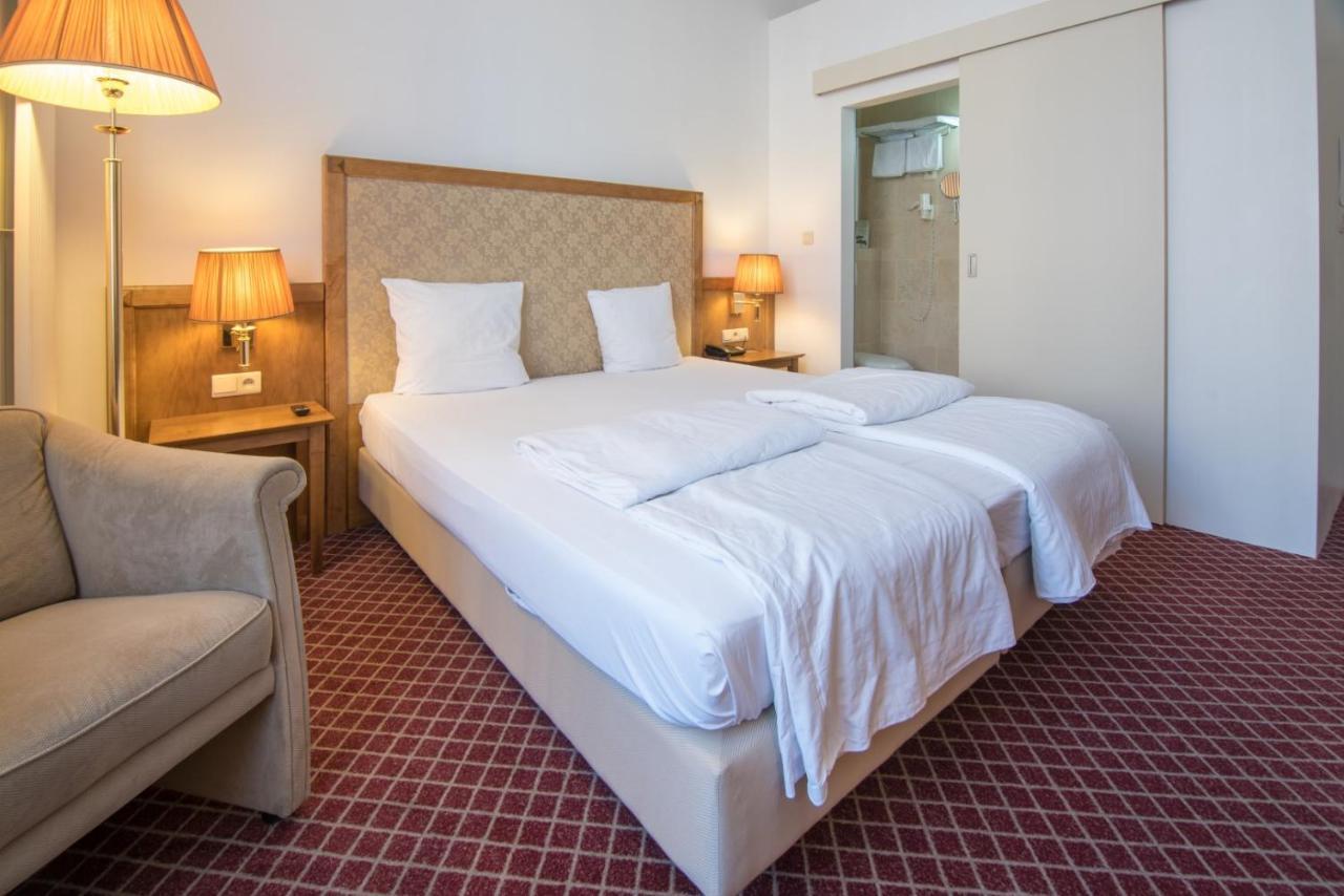 Hotel The Lord Гент Екстер'єр фото